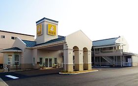 ﾌｧﾐﾘｰﾛｯｼﾞ旅籠屋・室戸店 モーテル